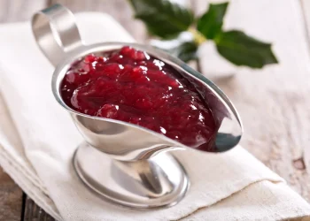 Пряний журавлинний соус