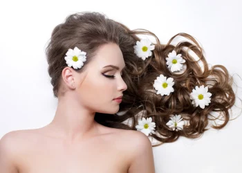 Як відростити довге і густе волосся: 8 порад