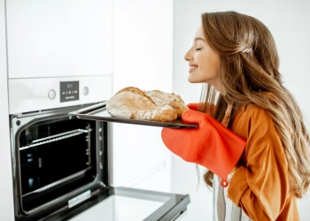 Хліб в духовці рецепт покроково