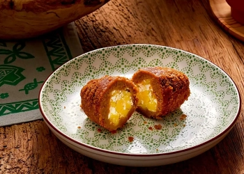 Маначинські лежні