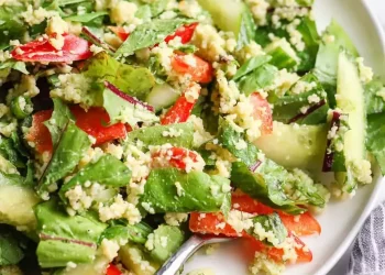 Рецепт салату з кульбаби