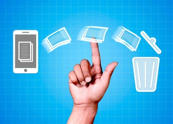 Як почистити телефон від сміття