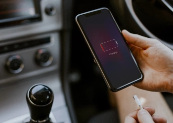 Чому швидко розряджається телефон