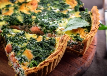 Кіш з кропивою та фореллю