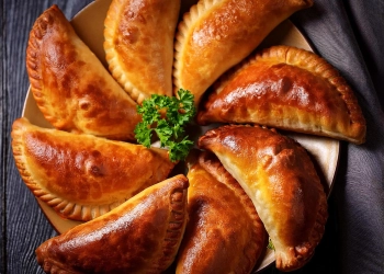 Сочники з м'ясом