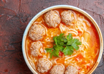 Суп з фрикадельками рецепт