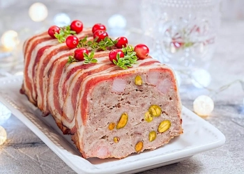 Террин із кролика по-селянськи