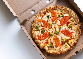 Тісто для піци на дріжджах