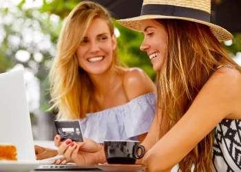 Астрологи розповіли, які знаки Зодіаку вміють слухати як ніхто інший