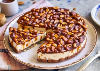 Чізкейк Снікерс без випікання