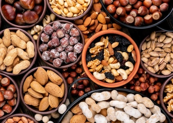 Чому потрібно їсти горіхи щодня
