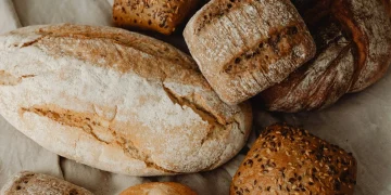Рецепт домашнього хліба, що не кришиться