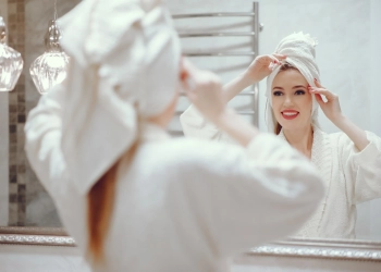 Що робити, щоб дзеркало не запотівало