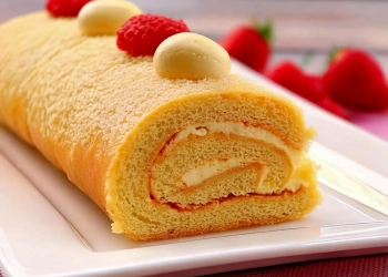 Солодкий та ароматний швейцарський рулет