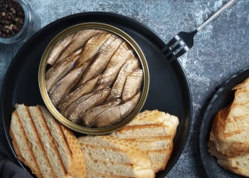 Чи можна їсти шпроти