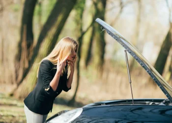 Як завести машину, якщо сів акумулятор