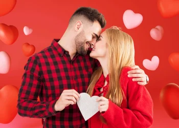 Любовний гороскоп визначив найбільш вдалий для зустрічі другої половинки місяць