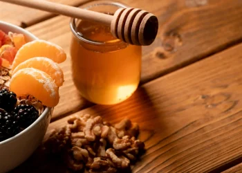 Як розтопити зацукрований мед