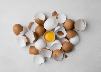 Найкращий спосіб розбити куряче яйце