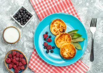 Простий рецепт сирників