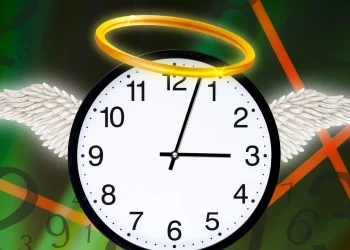 Що означає 03:03 на годиннику за ангельською нумерологією