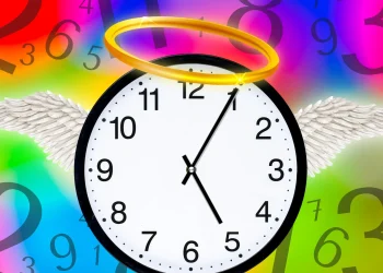 Що означає 05:05 на годиннику за ангельською нумерологією